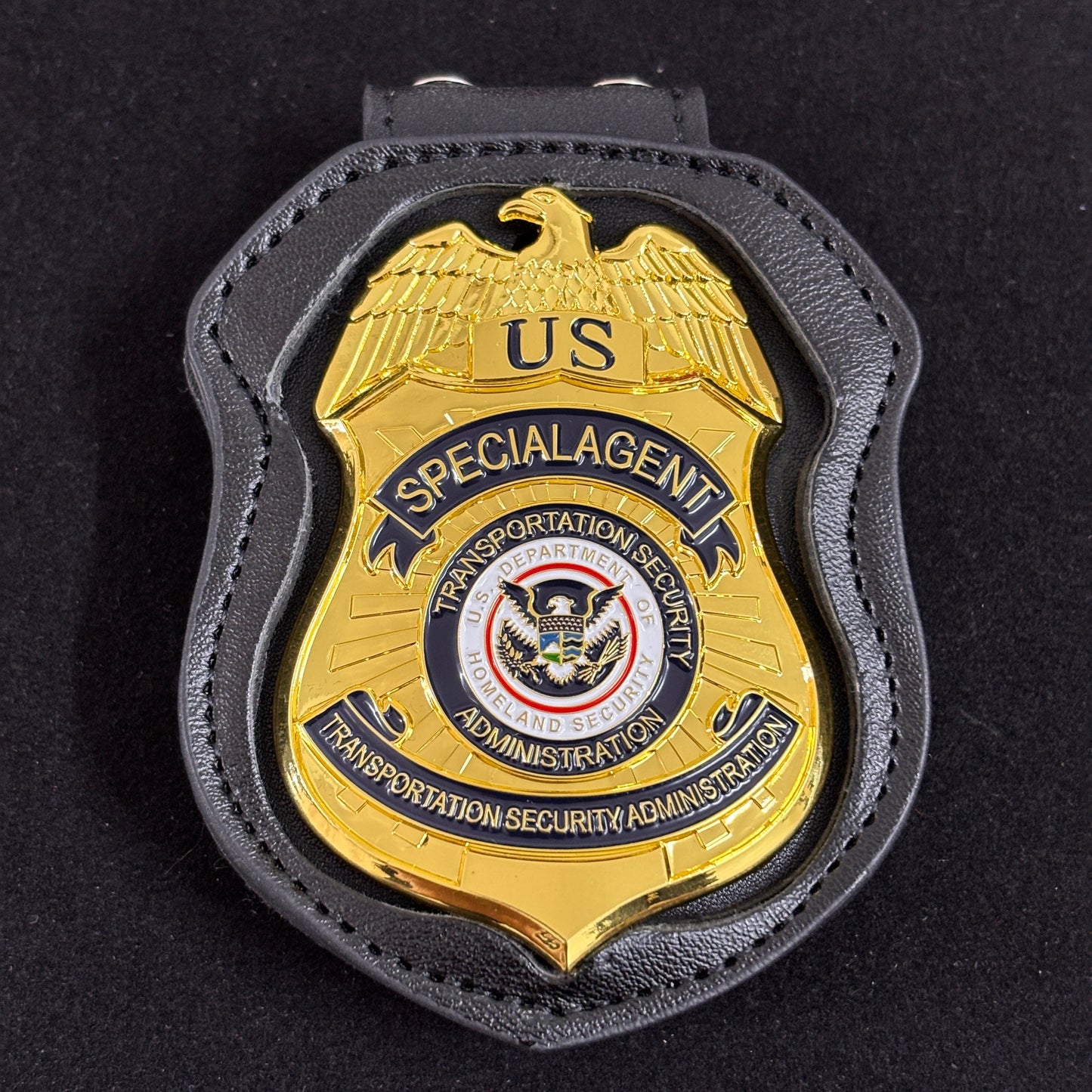 Agent spécial de l'Administration de la sécurité des transports des États-Unis, BADGE 