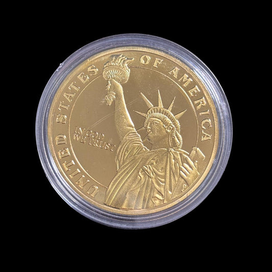 IN GOD WE TRUST LIBERTY MEDAL OF HONOR Challenge Coin