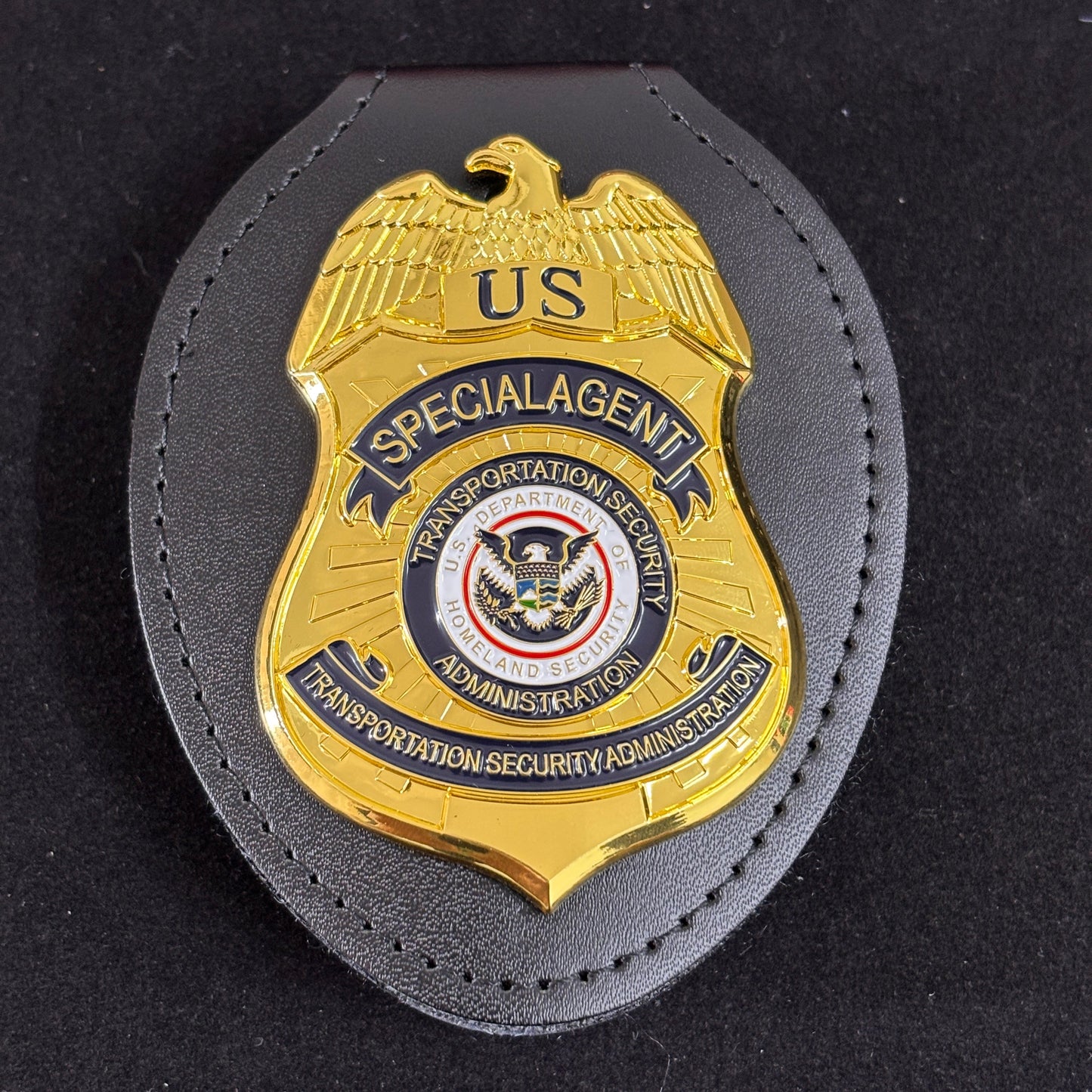Agent spécial de l'Administration de la sécurité des transports des États-Unis, BADGE 